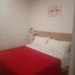 Airportandbeachhouse